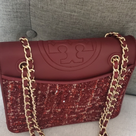 FLEMING CONVERTIBLE SHOULDER BAG tweed IN Burgundy - Picture 9 of 10